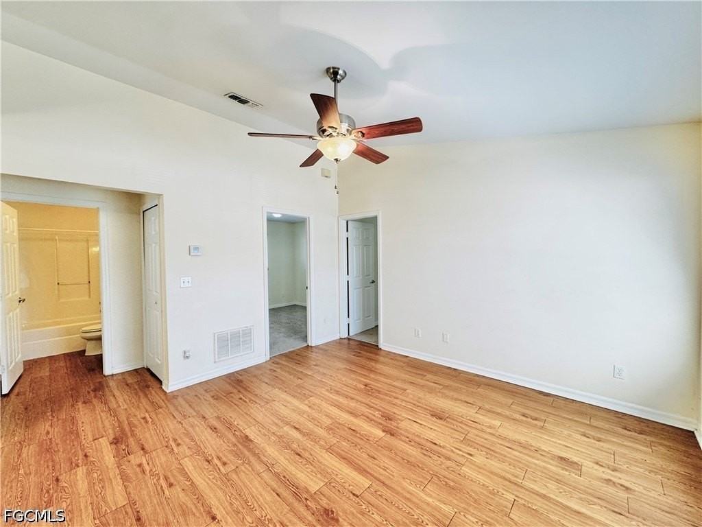 1105 Harold Ave S - Photo 4 of 30