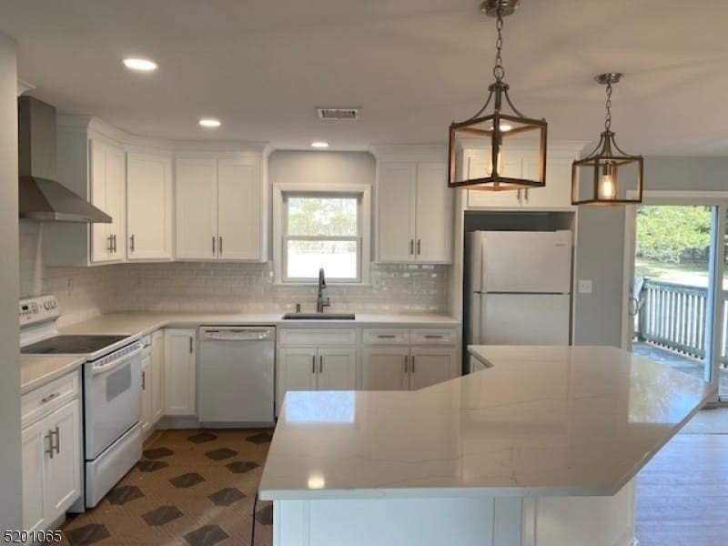 694 Foothill Rd - Photo 4 of 27