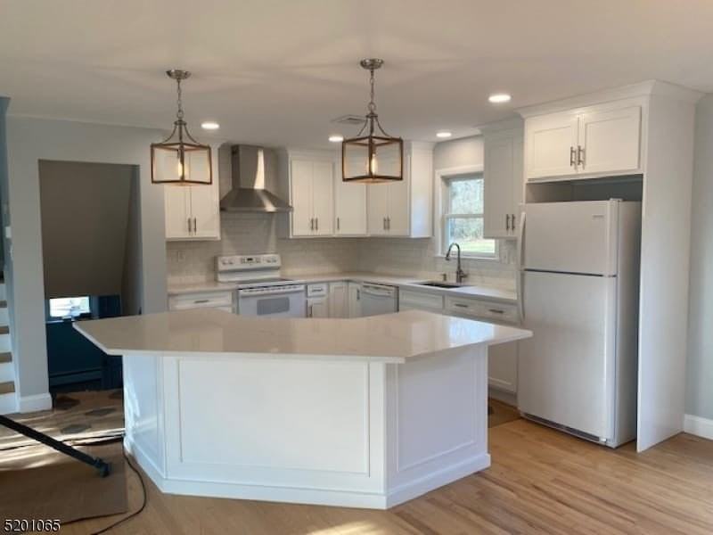 694 Foothill Rd - Photo 5 of 27