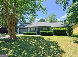 featured image of 204 Merriwood Cir