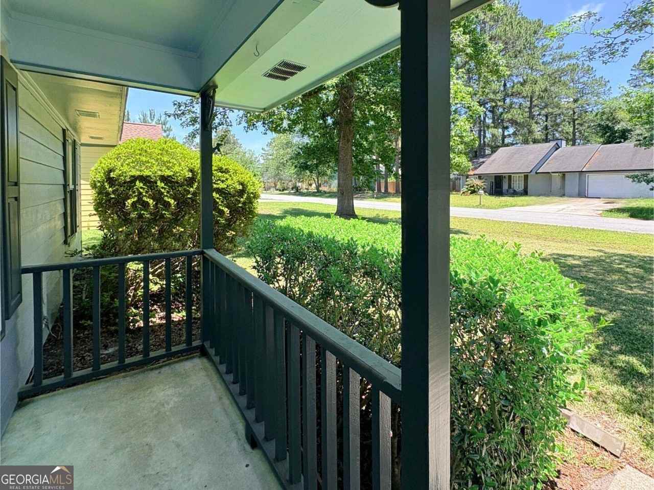 204 Merriwood Cir - Photo 5 of 41
