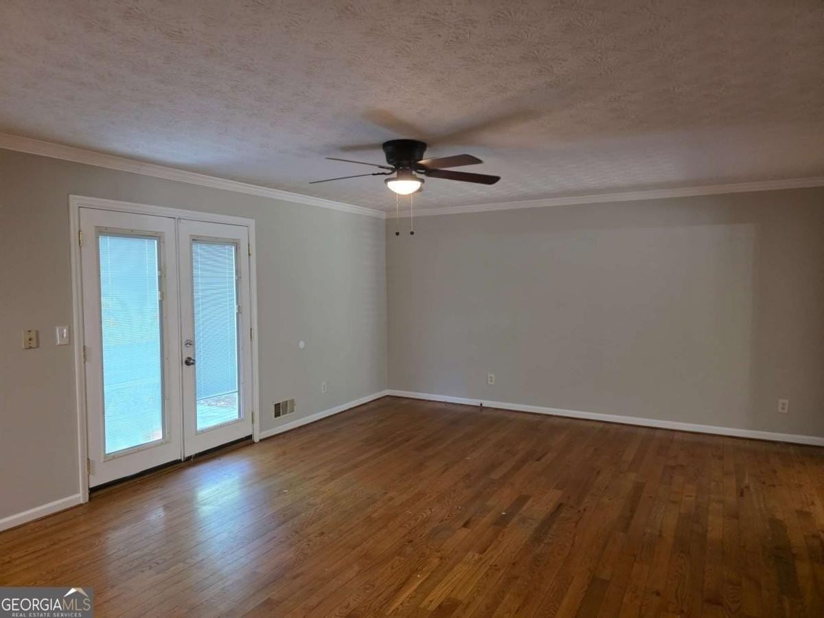 1695 Underwood Dr Se - Photo 6 of 25
