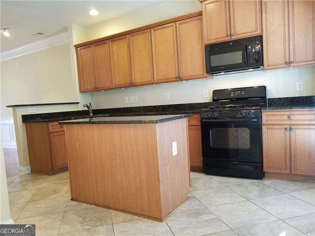 201 16th St Nw #2 - Photo 7 of 23