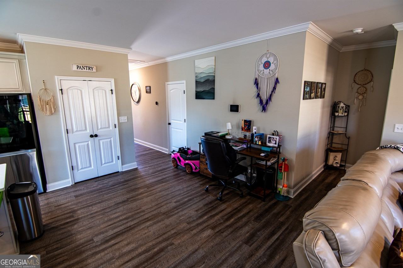 123 Logans Mill Trl - Photo 2 of 23