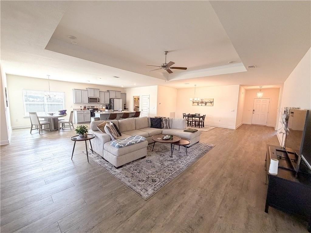 27137 Augustine Dr - Photo 4 of 31