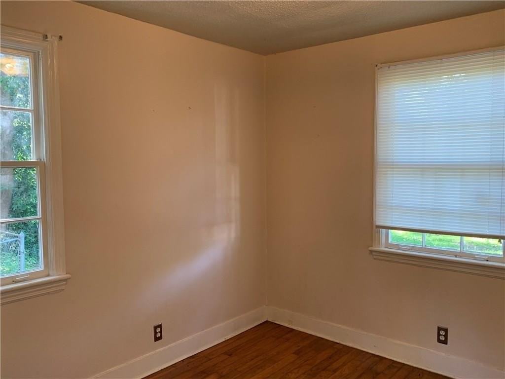5217 Border Dr S - Photo 5 of 8