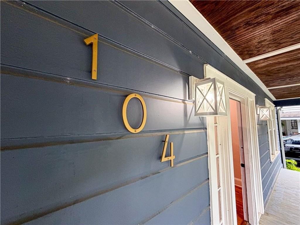104 Glenwood St - Photo 4 of 30