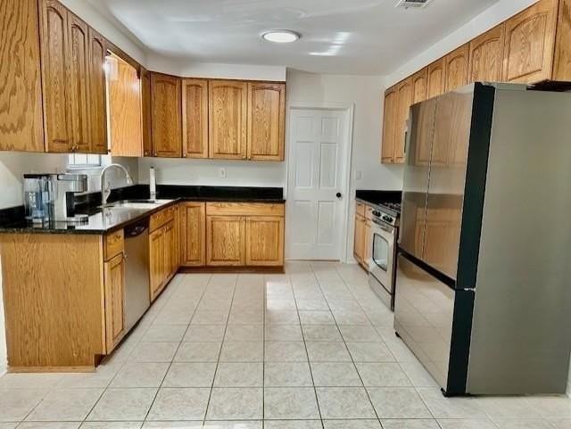 7241 Carson Rd S - Photo 6 of 17