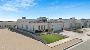 featured image of 12716 Middlesbrough Ave