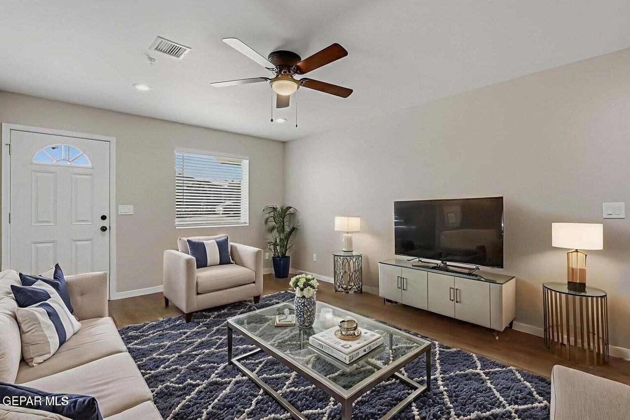 1483 Osullivan Dr #C - Photo 3 of 25