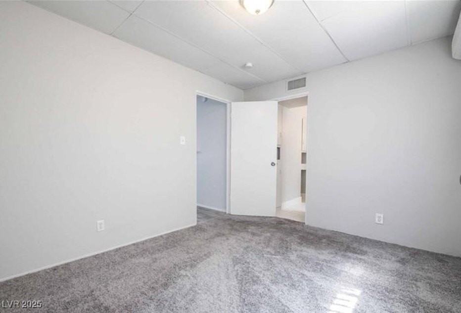 239 W Cleveland Ave #5 - Photo 6 of 9