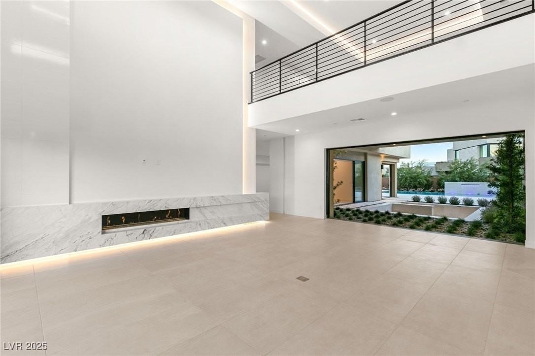 7385 Heron Canyon Ct - Photo 4 of 50