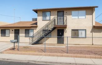 1900 Goldfield St #B - Photo 1 of 1