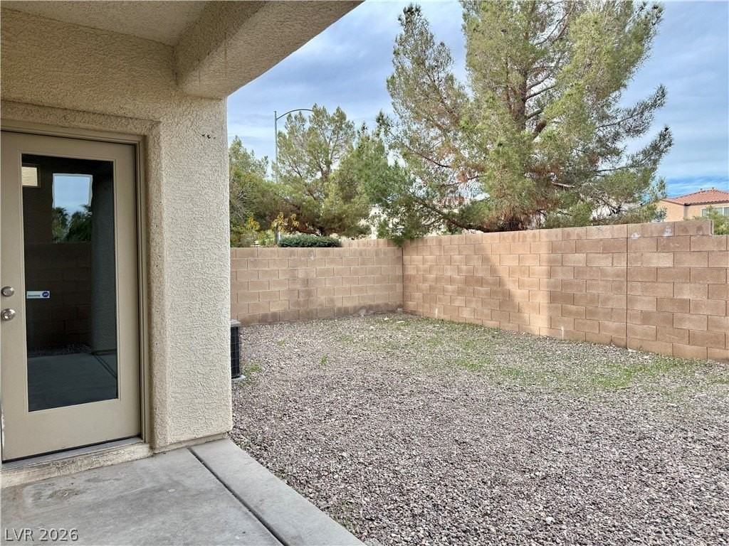 9070 Vintage Wine Ave - Photo 4 of 45