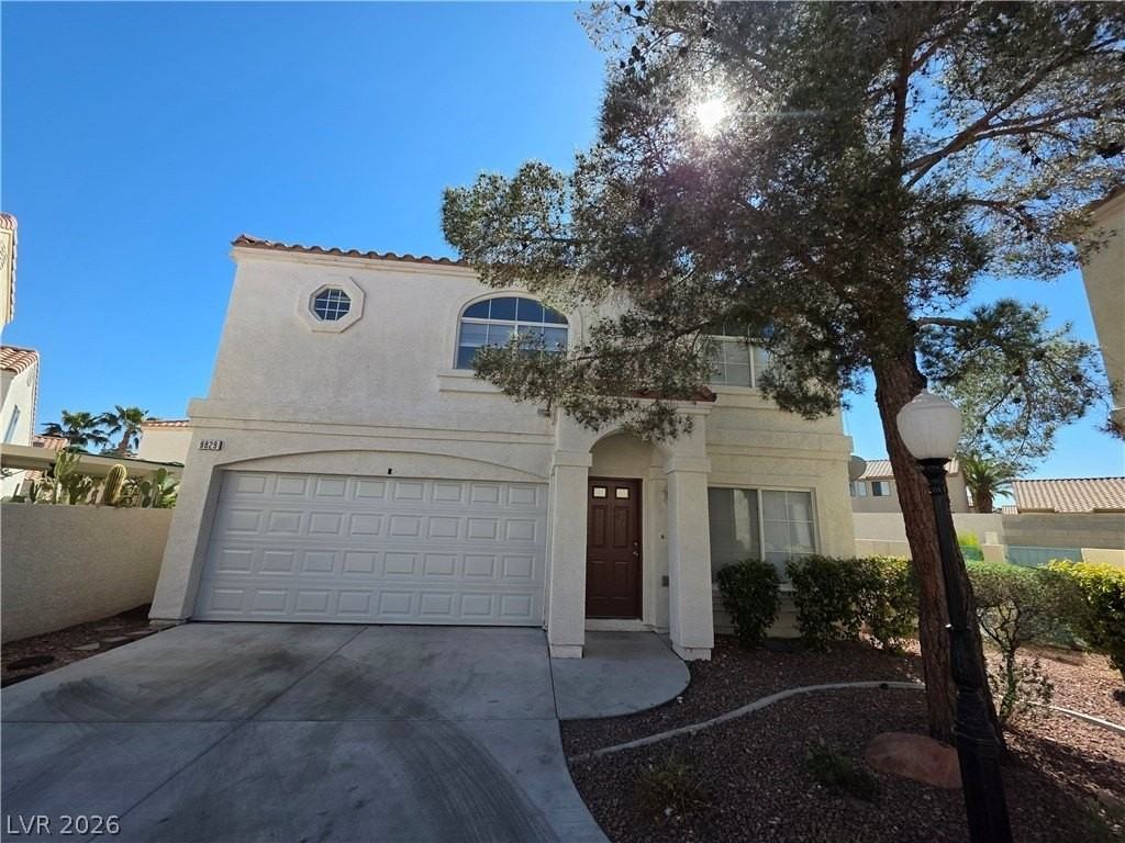 8829 Cornwall Glen Ave - Photo 6 of 50