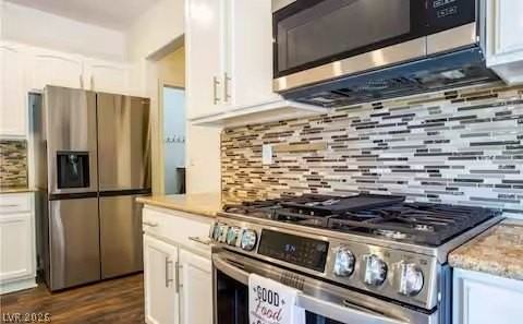 1417 Danielle Rebecca Ave - Photo 3 of 43