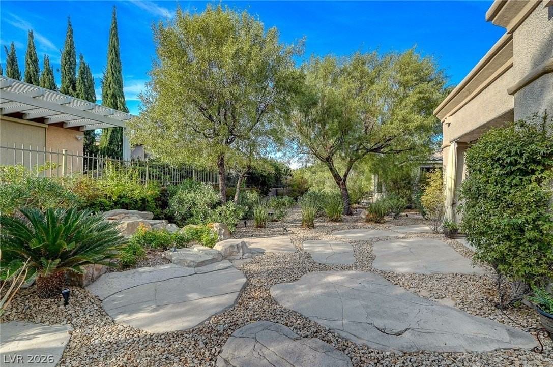 4589 Bersaglio St - Photo 3 of 48