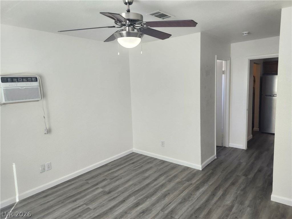 2700 Basswood Ave #NA - Photo 7 of 23