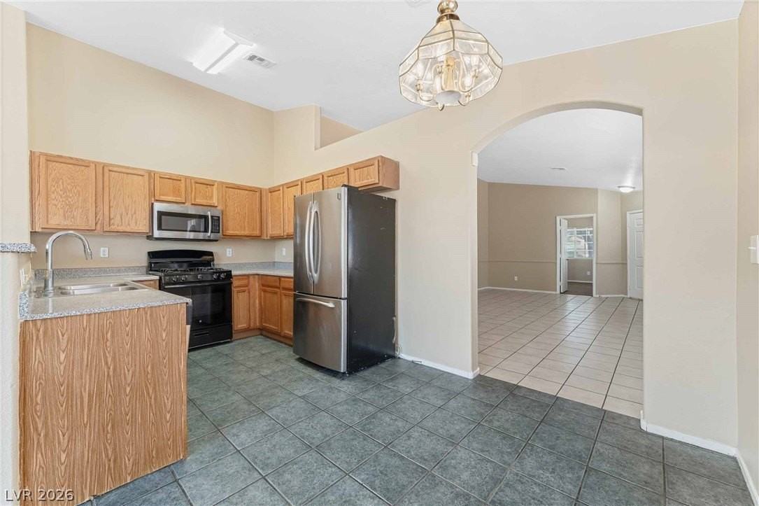 3740 Sorrowing Sparrow Ct - Photo 7 of 17