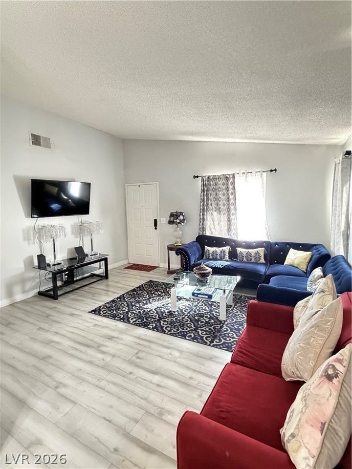 5032 Spencer St #D - Photo 2 of 21