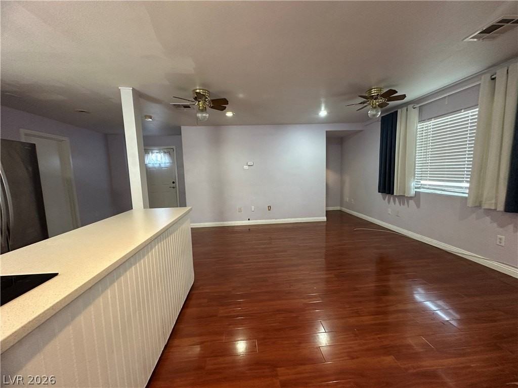 1709 Shadow Mountain Pl #2 - Photo 4 of 11
