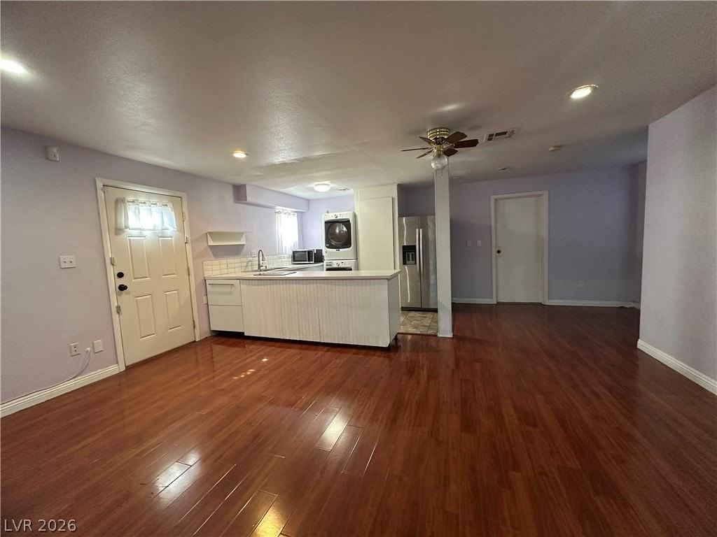 1709 Shadow Mountain Pl #2 - Photo 5 of 11