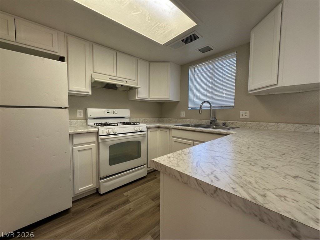 181 Bel Port Dr #184 - Photo 4 of 15