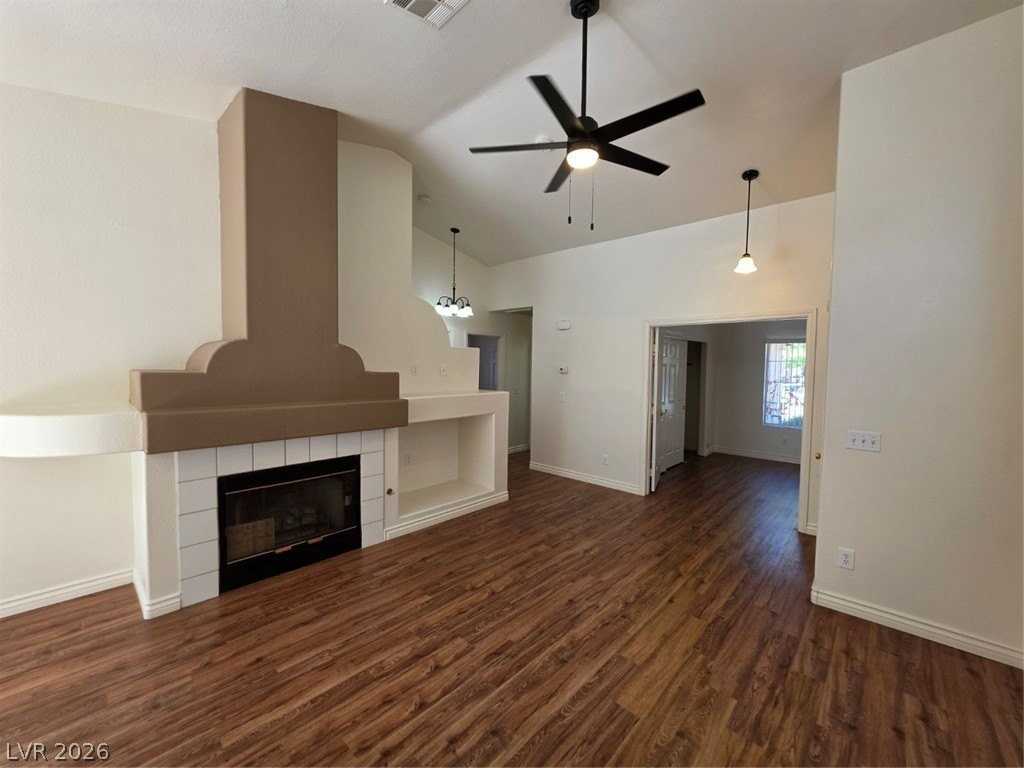 1641 Eagle Peak Way - Photo 5 of 37