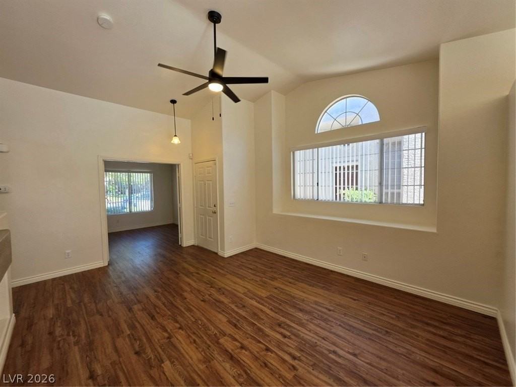 1641 Eagle Peak Way - Photo 6 of 37