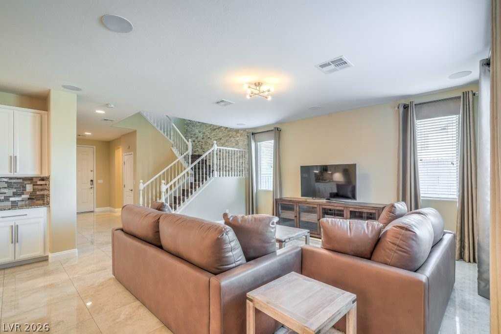 12308 Kings Eagle St - Photo 7 of 39