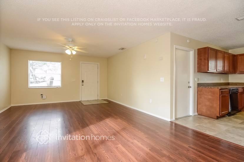 2001 E Giddens Ave - Photo 5 of 25
