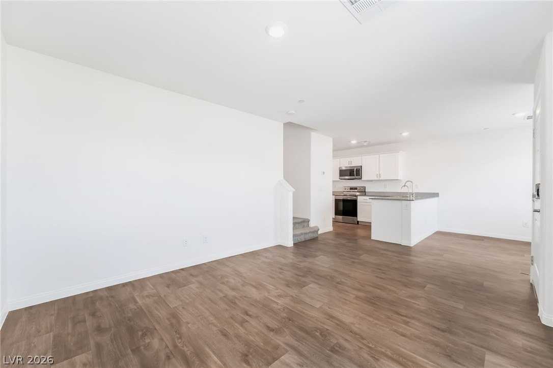12184 Mojave Gold Rd #2 - Photo 5 of 23