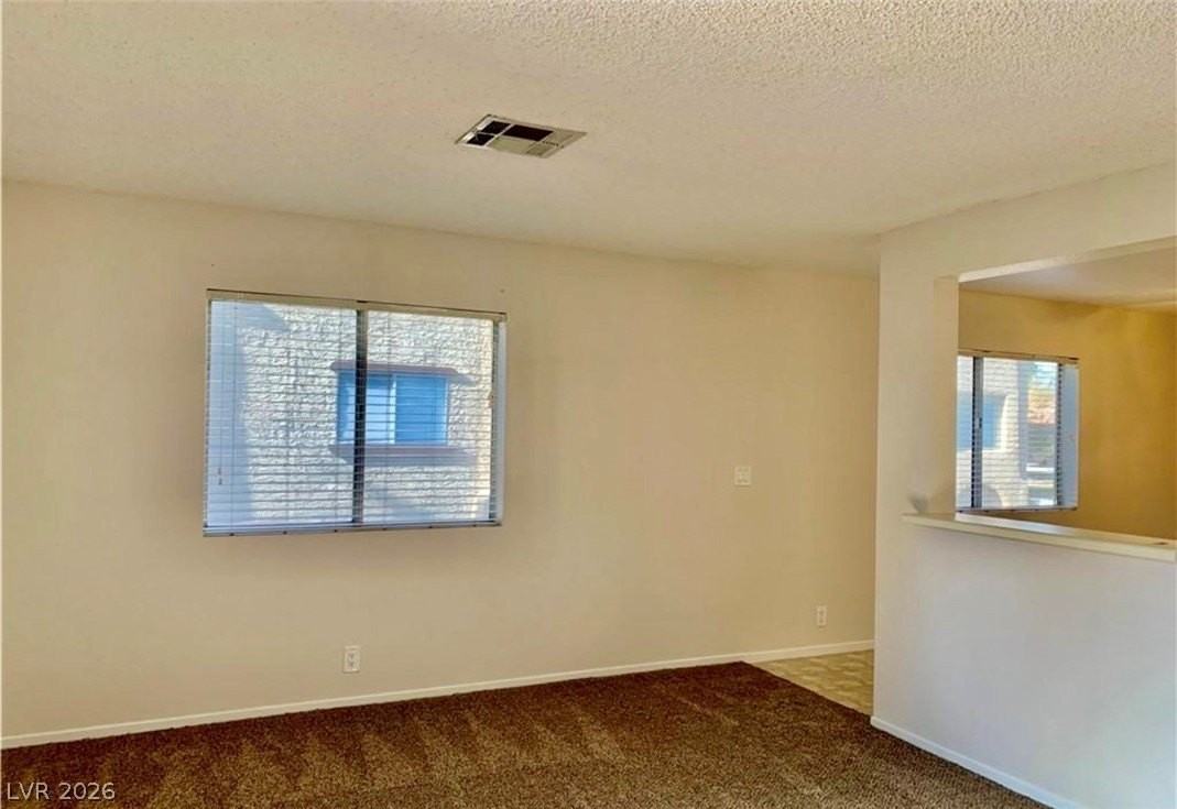 5061 Pioneer Ave #202 - Photo 4 of 20