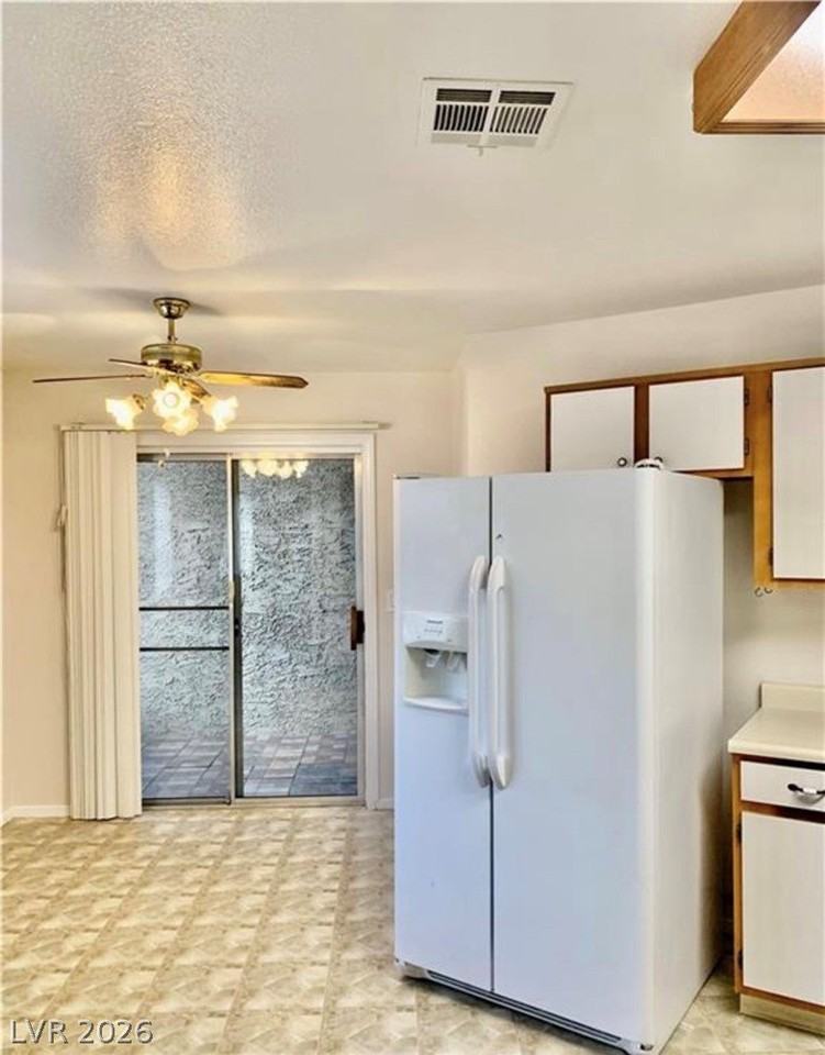 5061 Pioneer Ave #202 - Photo 6 of 20