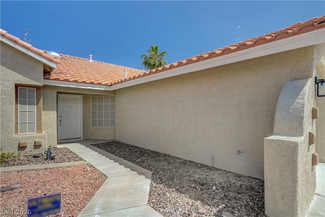 3120 Siena Cir - Photo 3 of 50