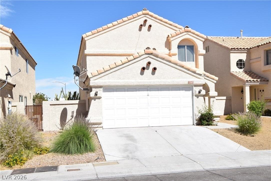 1360 Pacific Terrace Dr - Photo 2 of 43