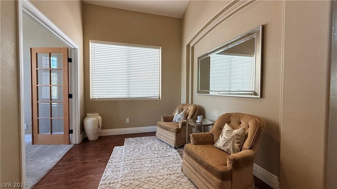 10633 Adamsong Ave - Photo 2 of 27