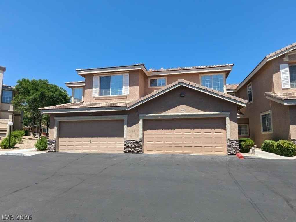 9901 Trailwood Dr #1022