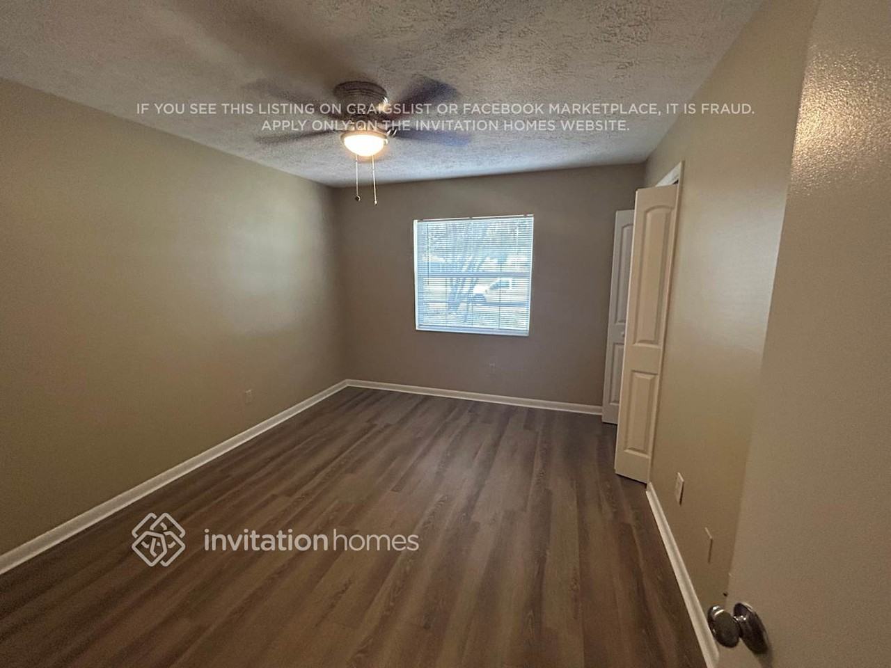 4402 Presidential St - Photo 7 of 13