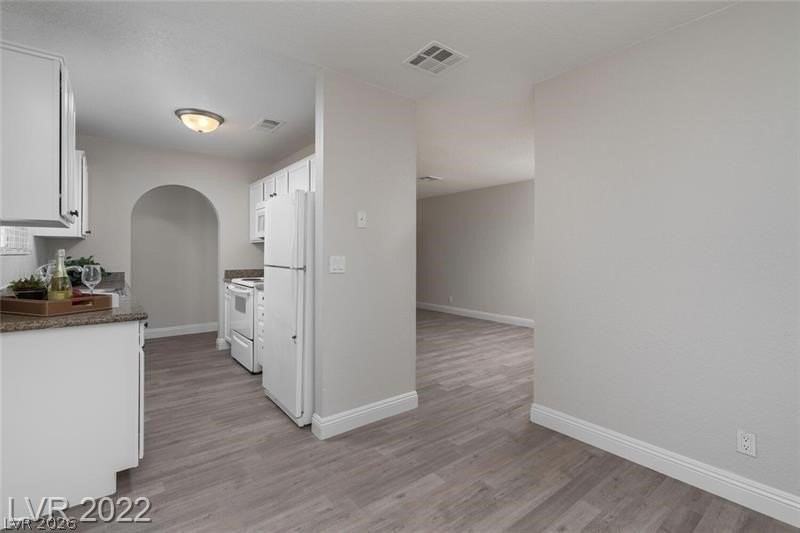1814 N Decatur Blvd #202 - Photo 7 of 16
