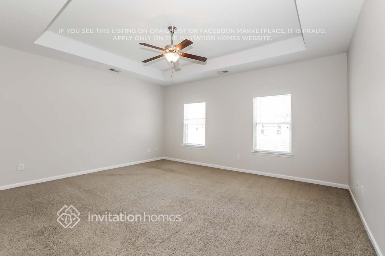 255 Green Bridge Ct - Photo 7 of 16