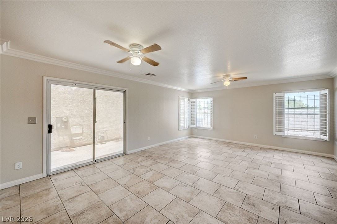 1144 Black Cherry St - Photo 4 of 35
