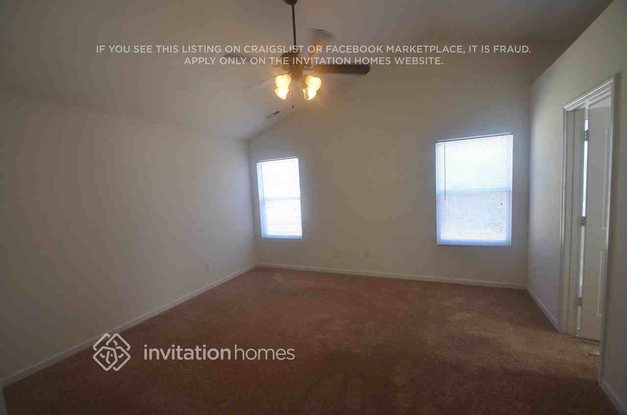 15509 Rathangan Dr - Photo 2 of 7