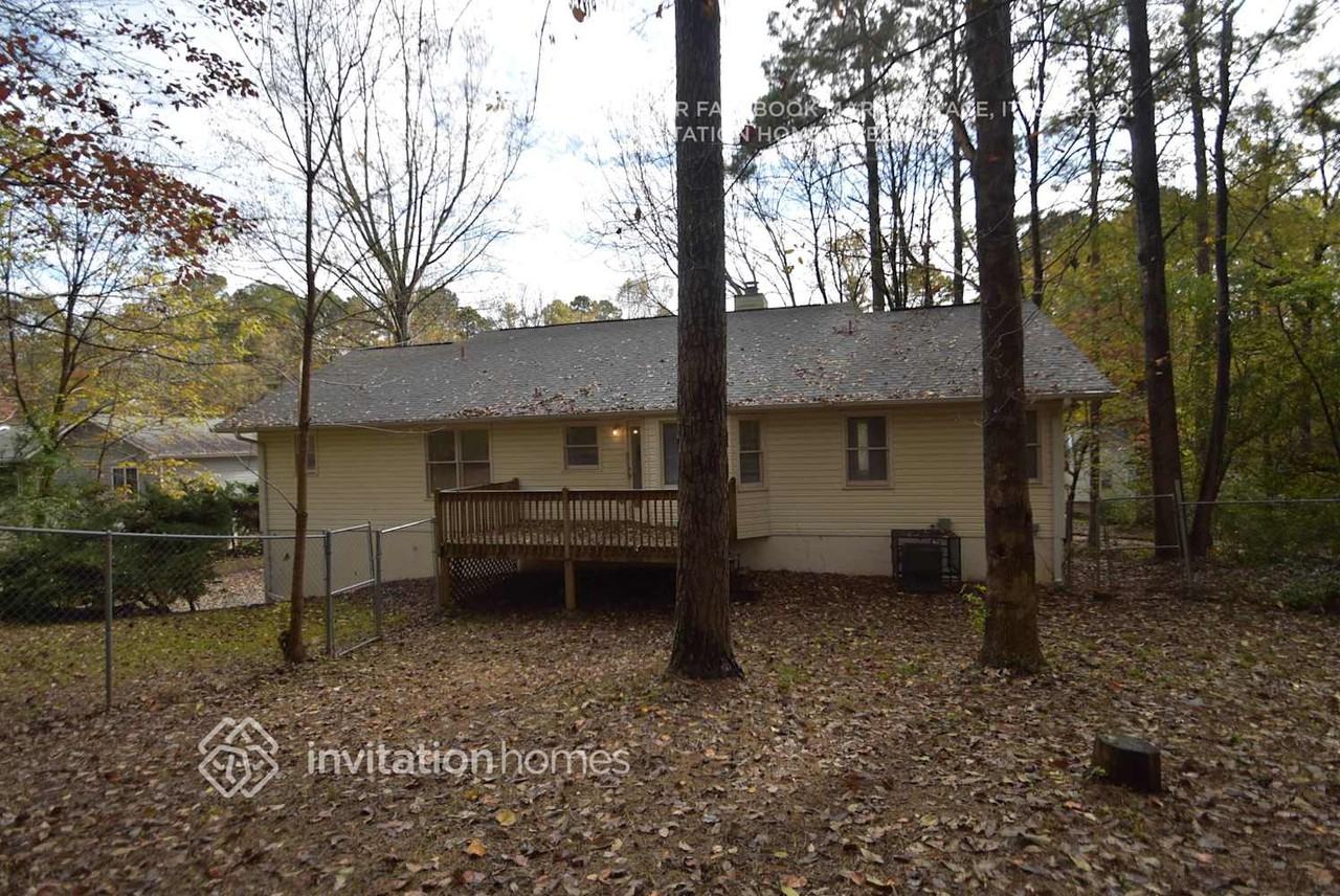 6970 Heritage Pl - Photo 3 of 5