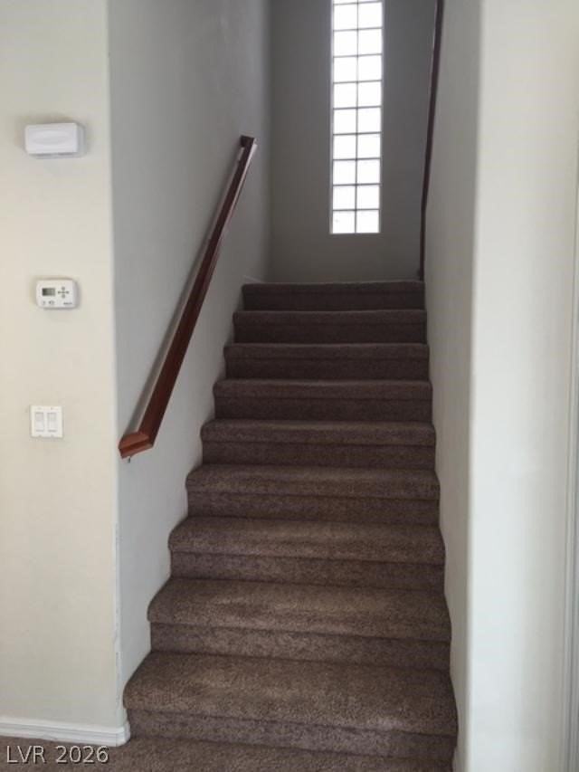 343 Hollins Hall St - Photo 4 of 21