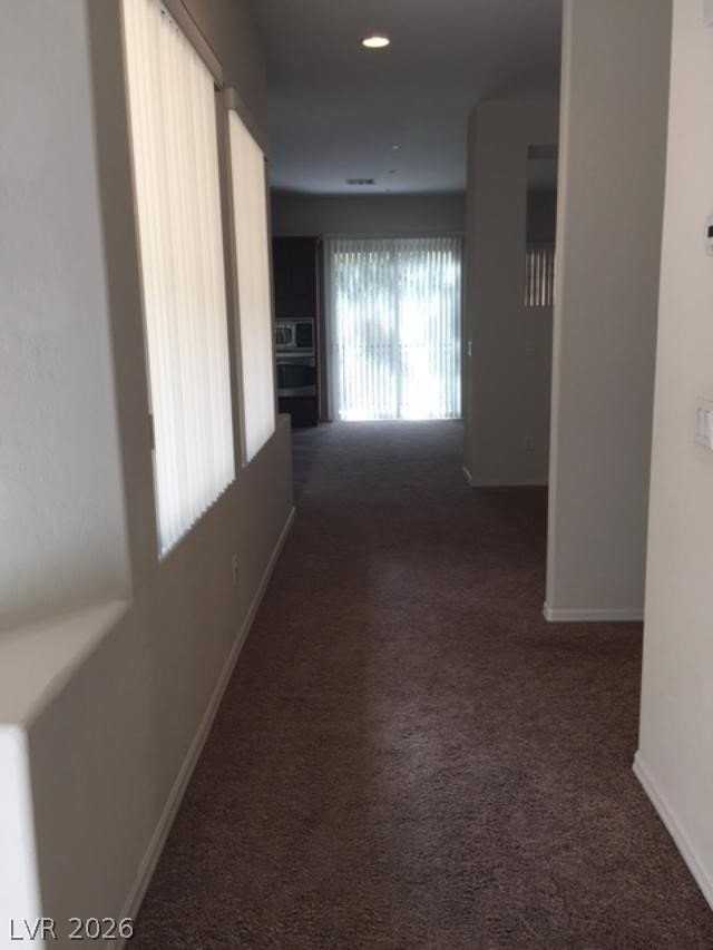 343 Hollins Hall St - Photo 5 of 21
