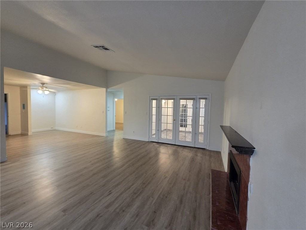 3317 Racquet St - Photo 2 of 27