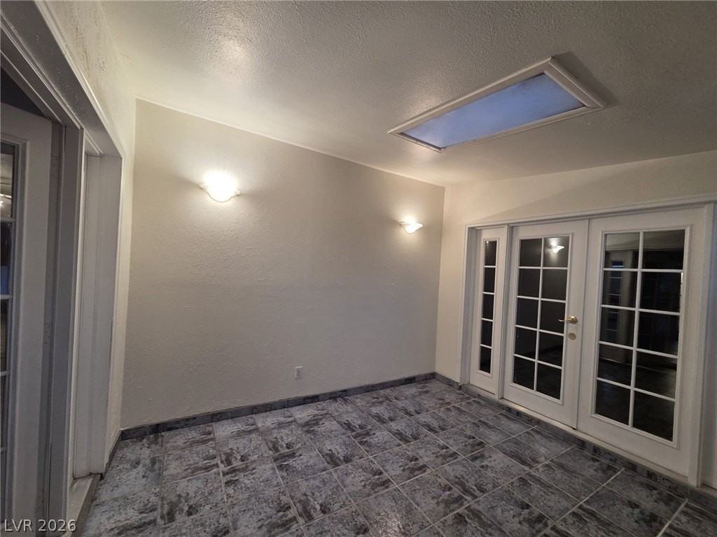 3317 Racquet St - Photo 7 of 27