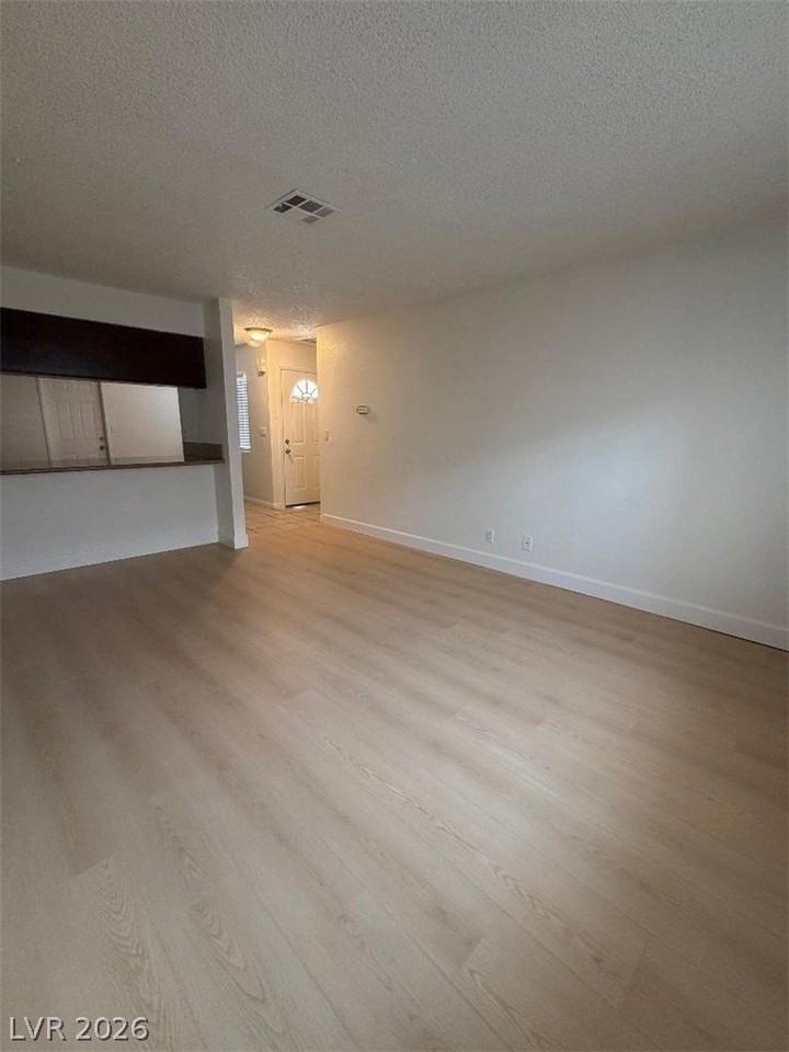 5218 Greene Ln #B - Photo 5 of 9