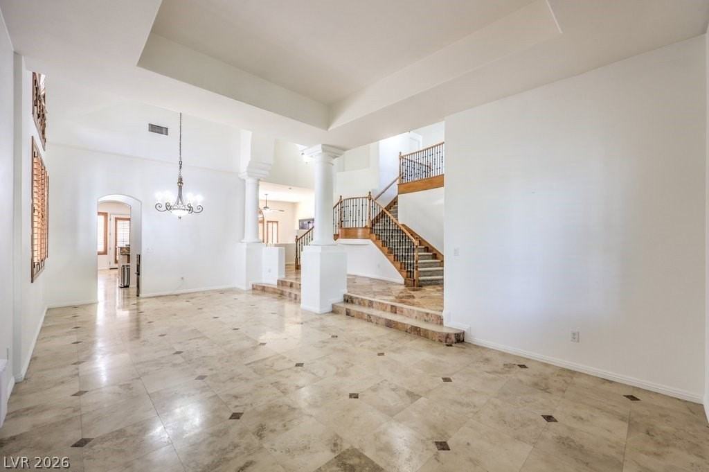 305 Onyx Crest St - Photo 5 of 40